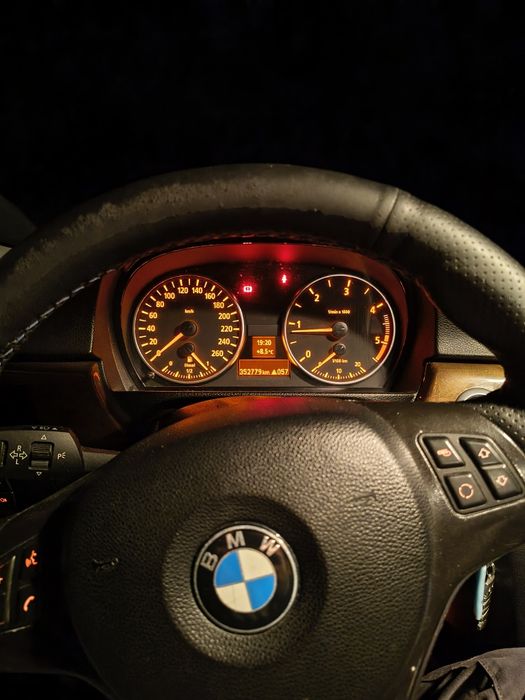 Vând BMW e 90 320d 163cp