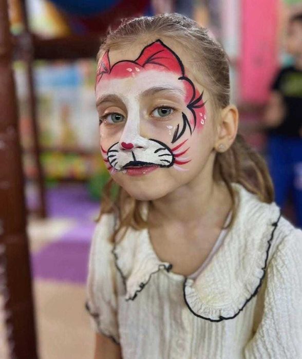 Petreceri cu animatori la locuri de joaca Bucuresti