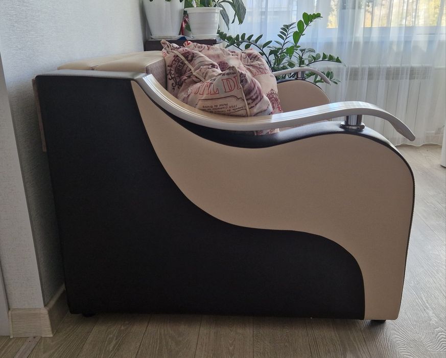 Продам диван раскладной
