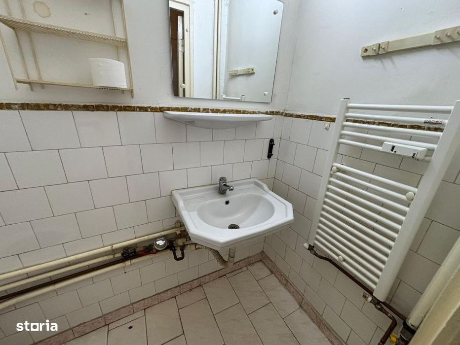 Apartment cu 3 camere, 58 mp, zona Central
