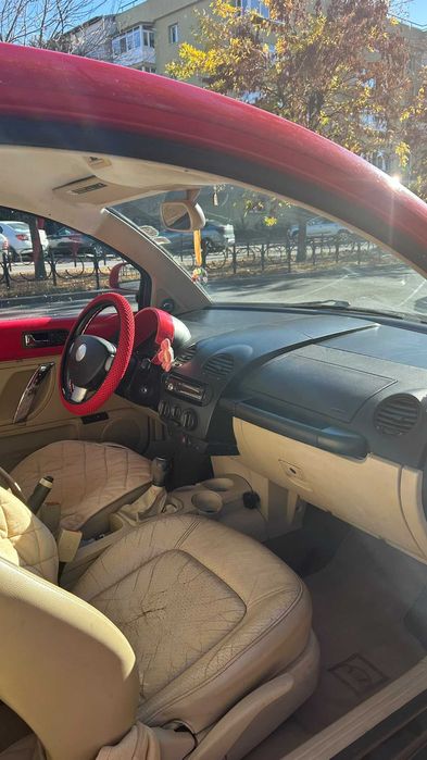 VOLKSWAGEN New Beetle 1998 — imagine 5