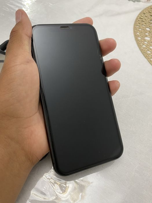 Iphone 11 в отличном состоянии