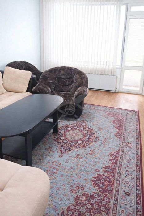 Дава се под наем Тристаен апартамент в Пловдив, Кършияка - 72 кв.м за 398.82 € - Снимка #2