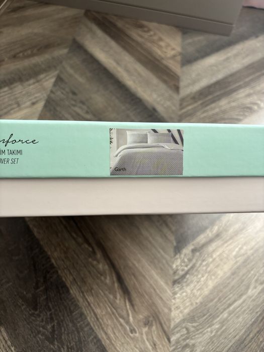 Чаршафи Tac ( за висока/ голяма) спалня.