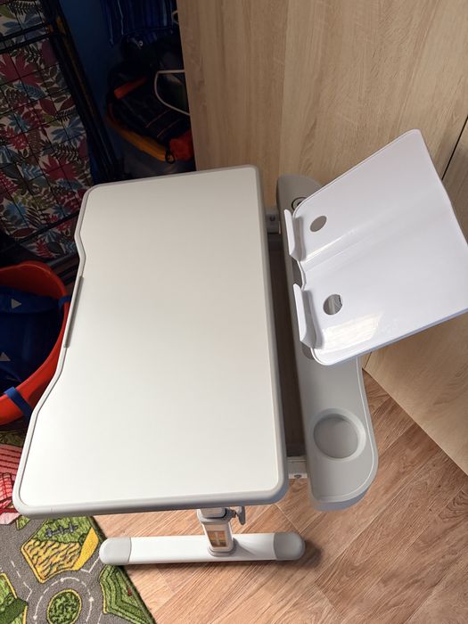 Стол для школьника