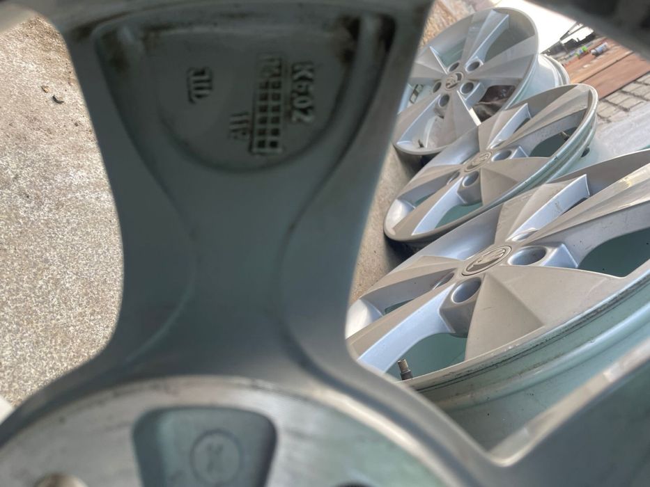 продам диски в хорошем состояний