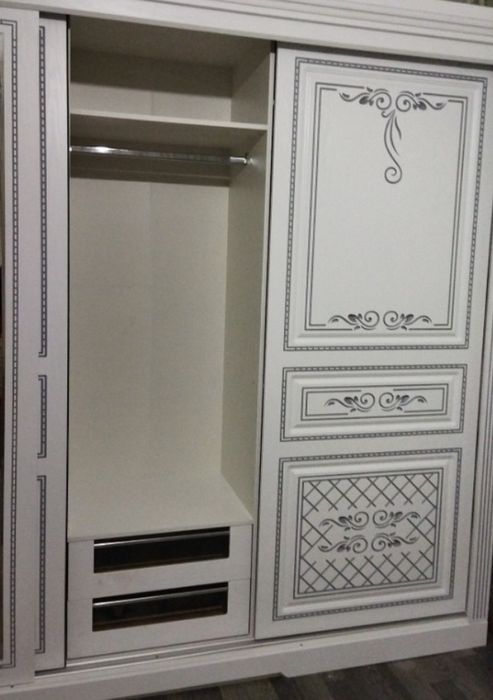 Продам шкаф-купе