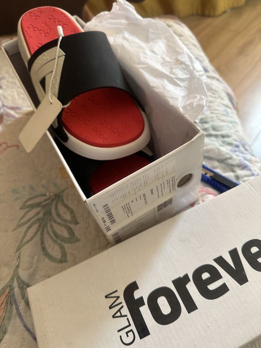 Женские сланцы..