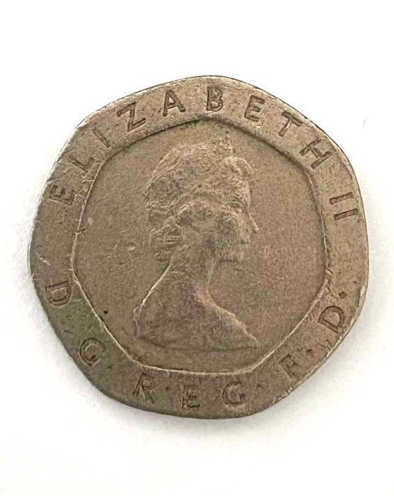 Монета - Twenty pence 1982 г
