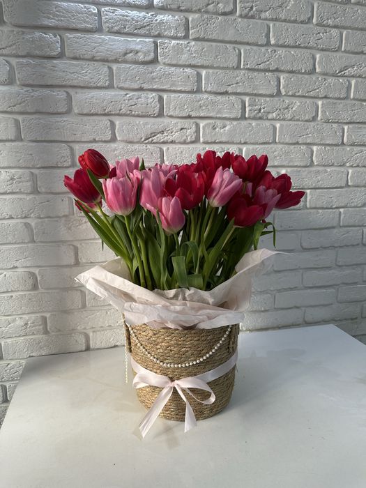 Тюльпаны В Корзине