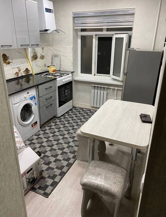 Квартира продается 1/2/5 на Новомосковском