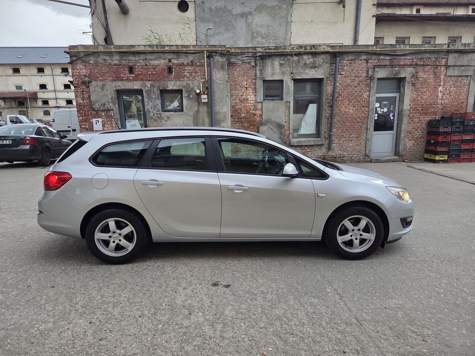 Opel astra j facelift 2014 EURO 6