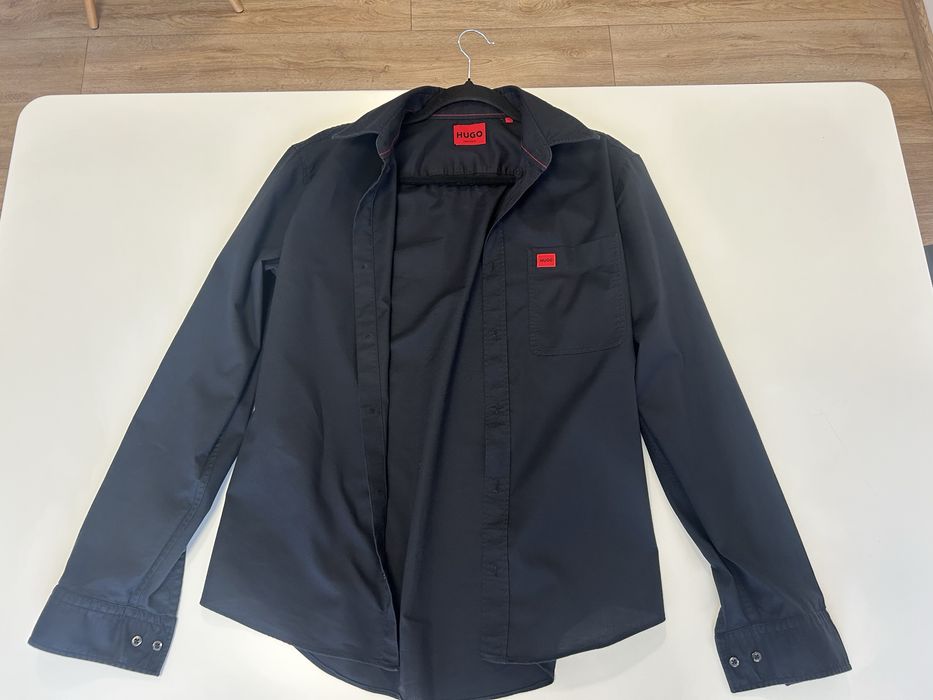 Риза Hugo Boss размер S