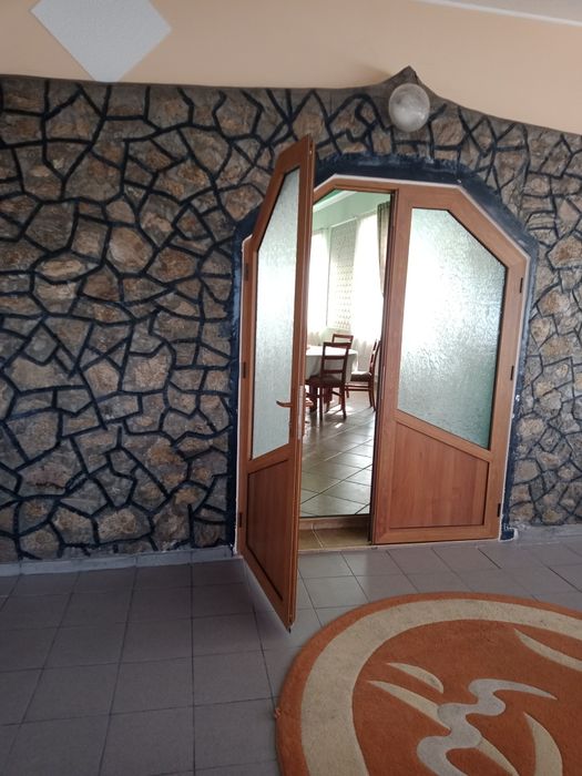 Spatiu de vanzare sau de inchiriat