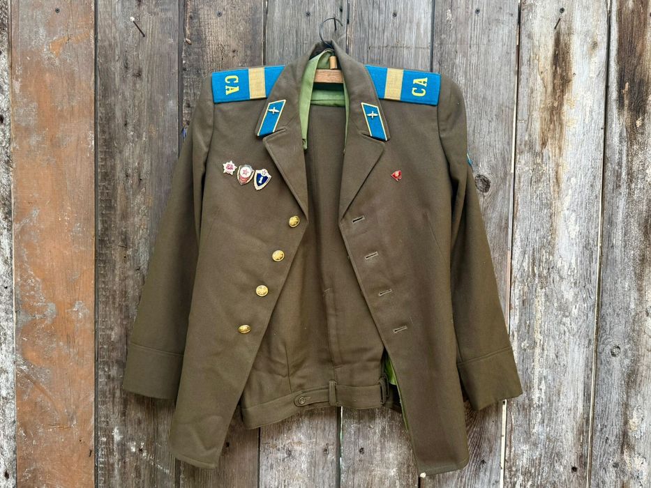 Вещи армейские и пилотки