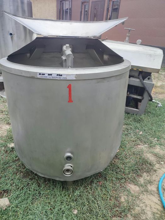 Продам ёмкость из нержавеющей стали