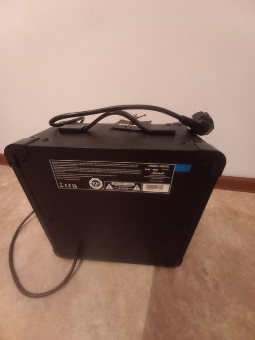 Продам комбик для гитары