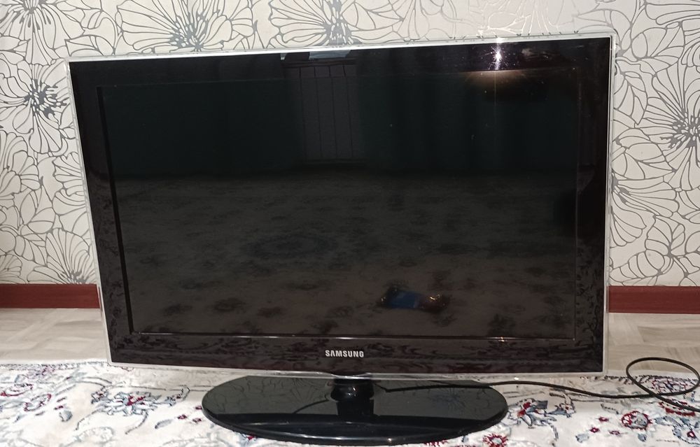 Продам Телевизор Samsung