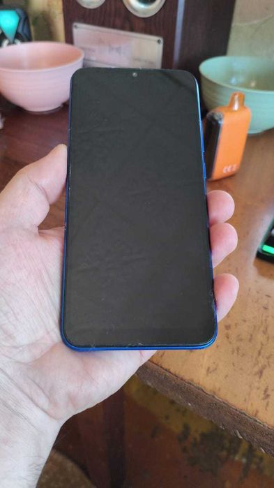 Продается смартфон Redmi 9A