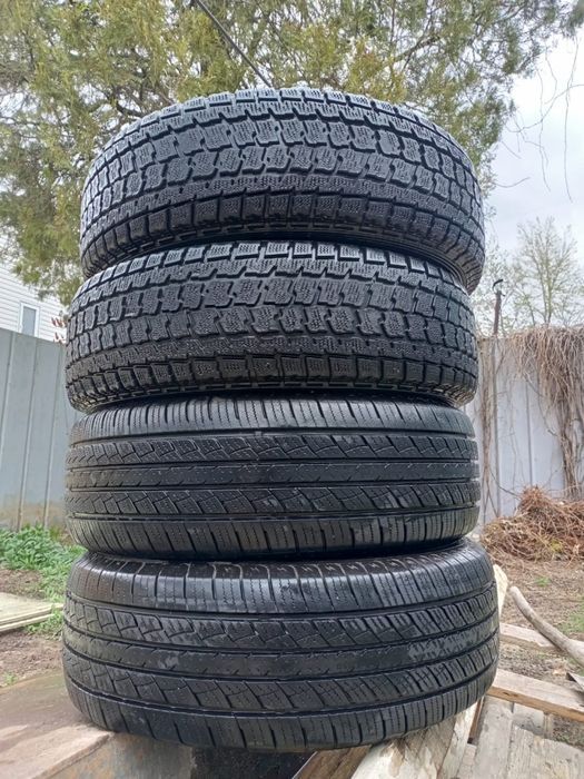 Продам автомобильные шины 215