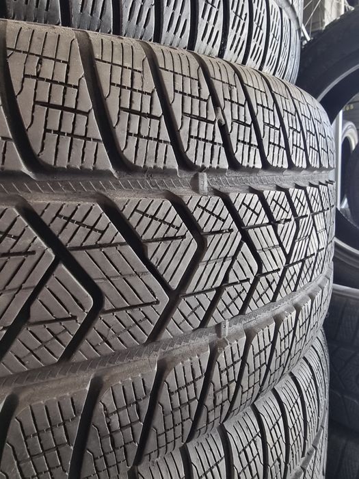 255 55 20 pirelli iarna adâncime profil 8 din 8mm dot 37/15