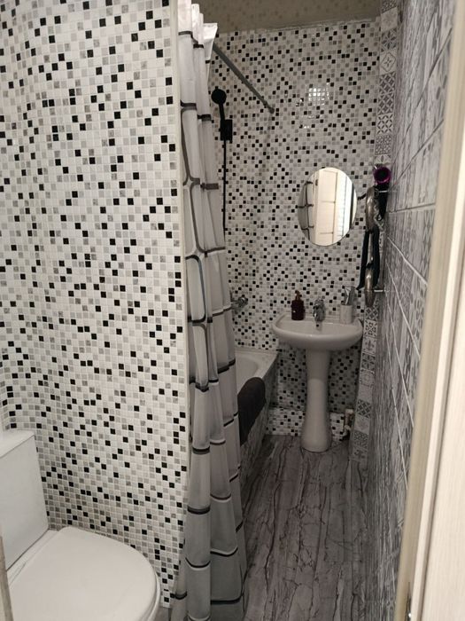 Посуточно однакомнатная центр Атриум