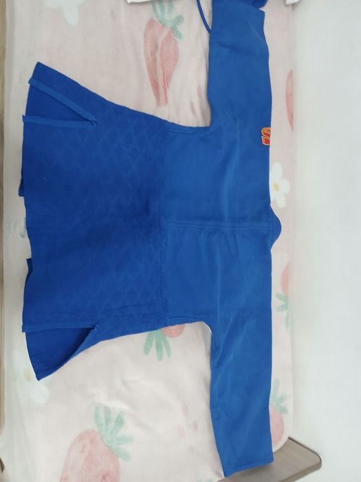 Оригинальное синее кимоно для дзюдо