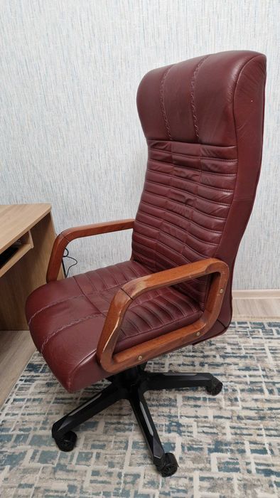 Продается кресло