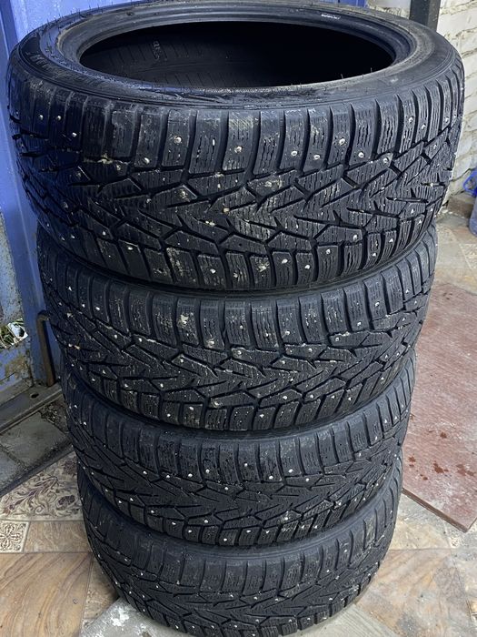 Продам резину на r17 зима шины