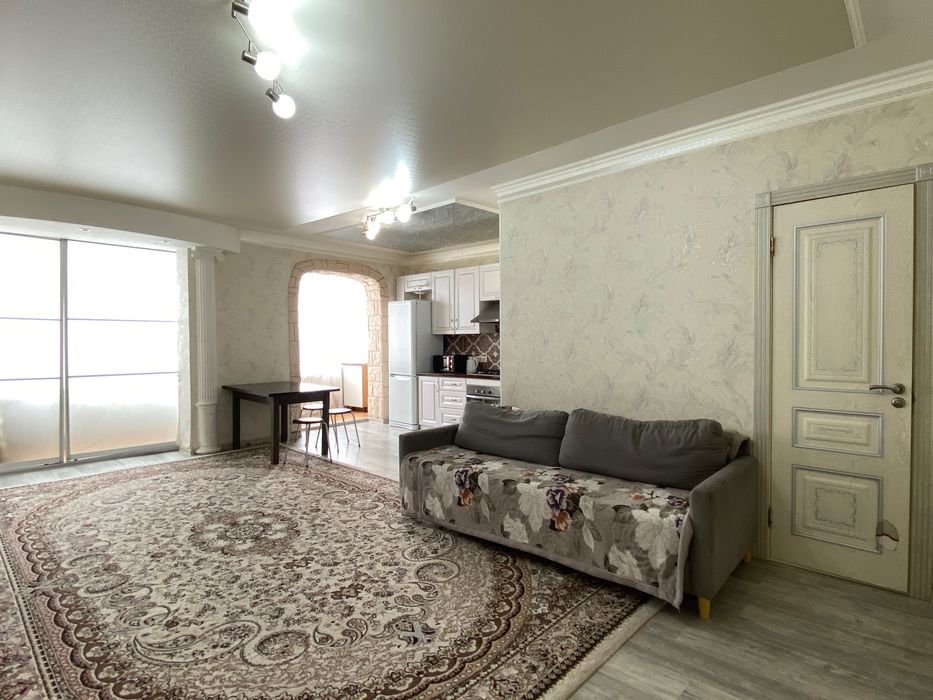 3х комнатная распашонка район ЕНУ