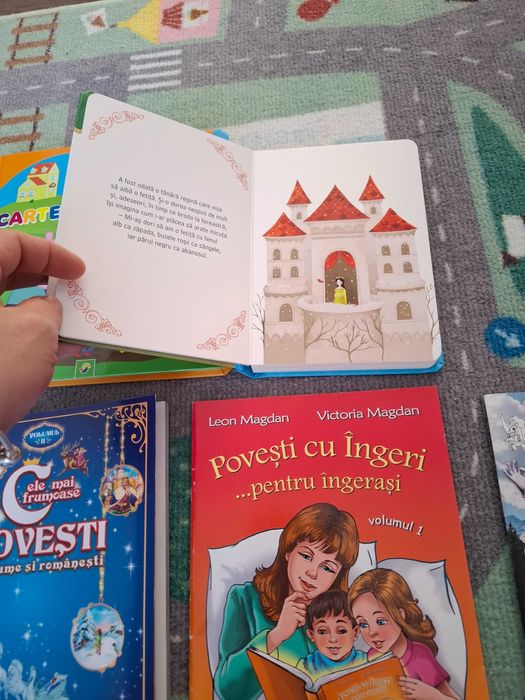 Carte puzzle Pepa pig , povesti ,colorat