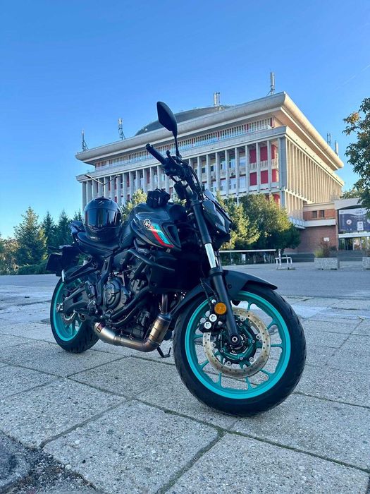 YAMAHA MT07 2023