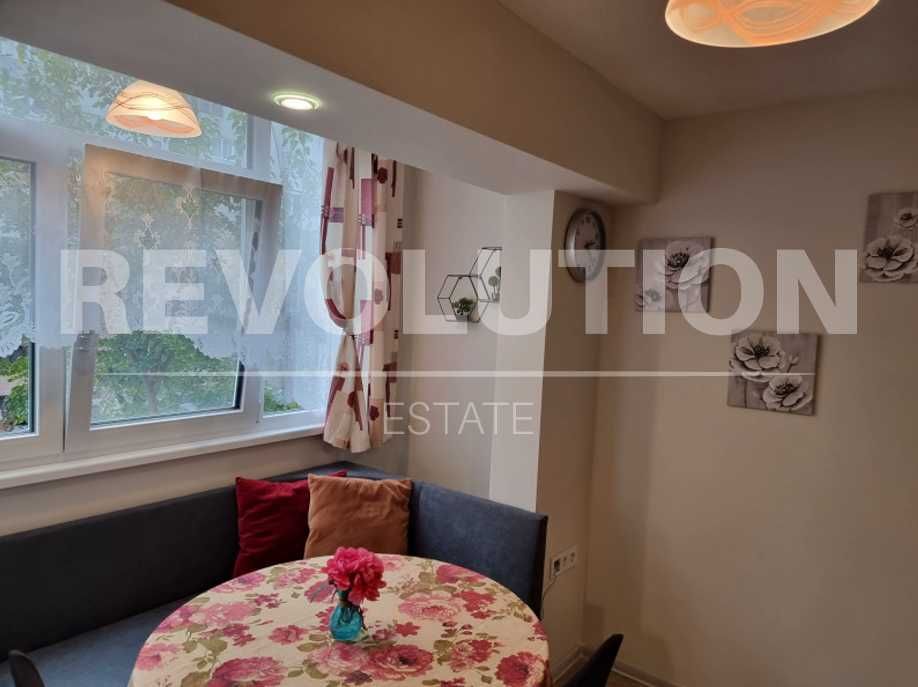 ДВУСТАЕН апартамент в ж.к. Трошево!