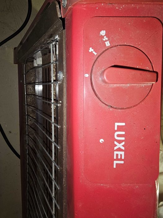 Обогреватель мощный.