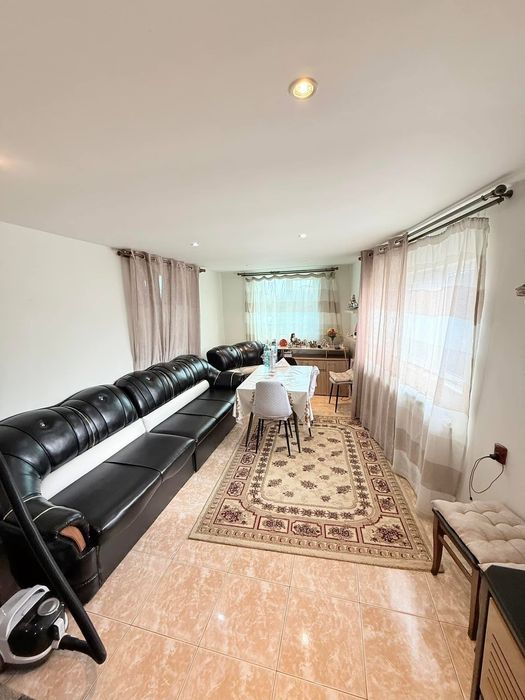 Продава се Къща в Луковит - 75 кв.м за 667 €/кв.м - Снимка #3