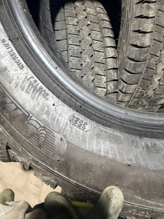 Michelin X Ice 195/65/15 продаю зимние колеса липучки в идеальном сост