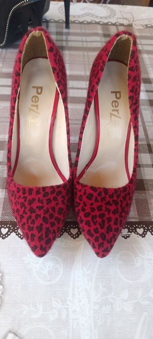 Нови обувки и боти