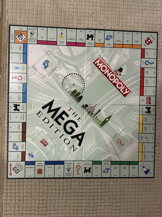 Monopoly Mega edition