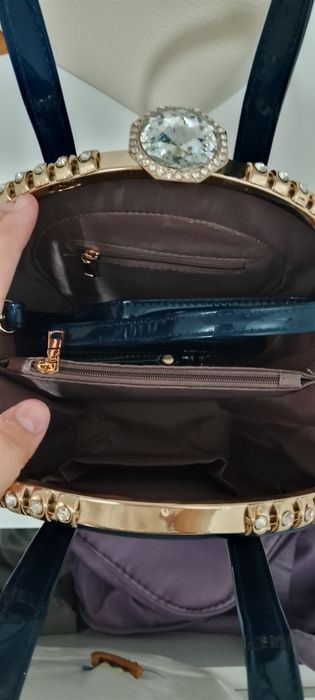 Продам бэушные сумки за 1.500 тенге