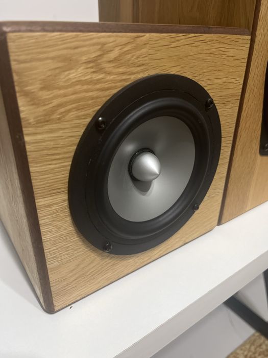 Мониторы Dmax Super Cube