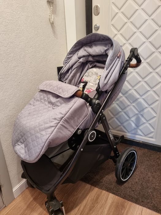 Продам коляску 2 в 1