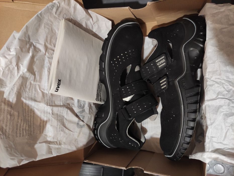 UVEX - Работни обувки ! НОВИ !!!  - номер 43