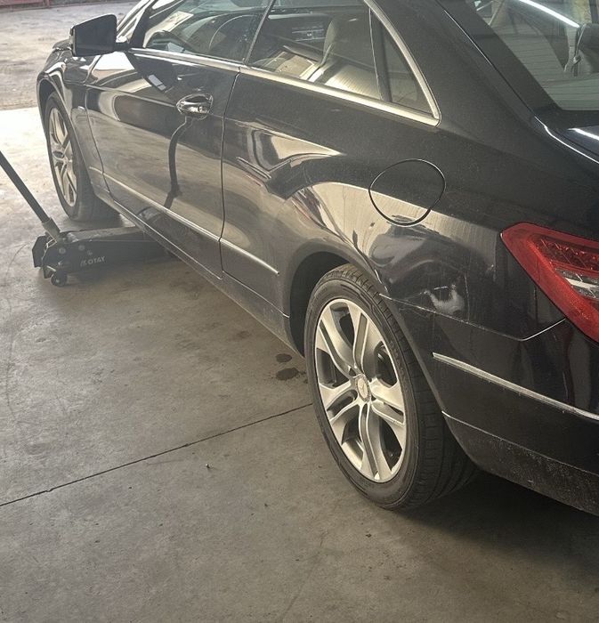 Vand portiera stanga / dreapta Mercedes w207 e class coupe albastru / impecabile w212 coupe / 2 usi