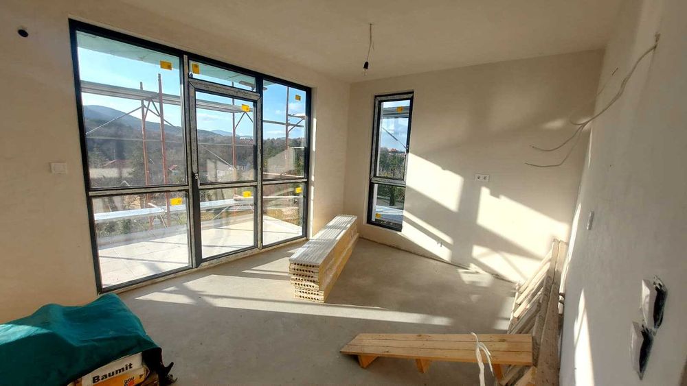 Продава се Двустаен апартамент в с. Минерални бани, Област Хасково - 77 кв.м за 596 €/кв.м - Снимка #1