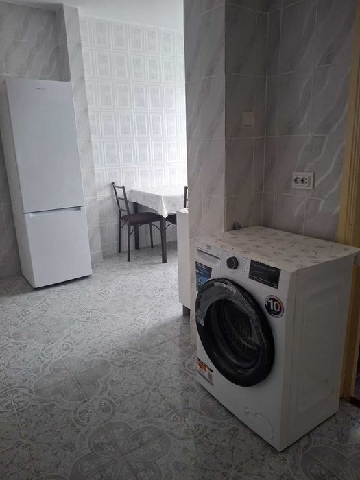 Inchiriez apartament 2 camere recent renovat zona Precista