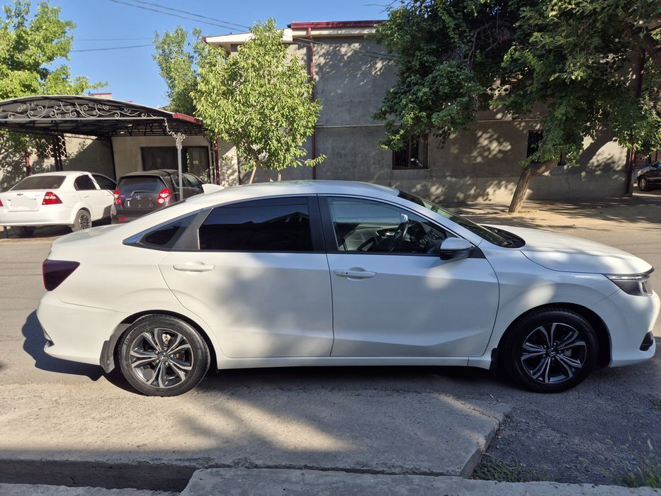 Honda crider 2023 год