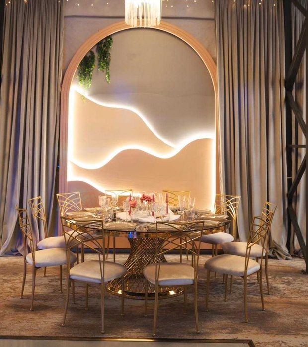 Scaun nunti si evenimente Chameleon - stoc disponibil, livrare rapida