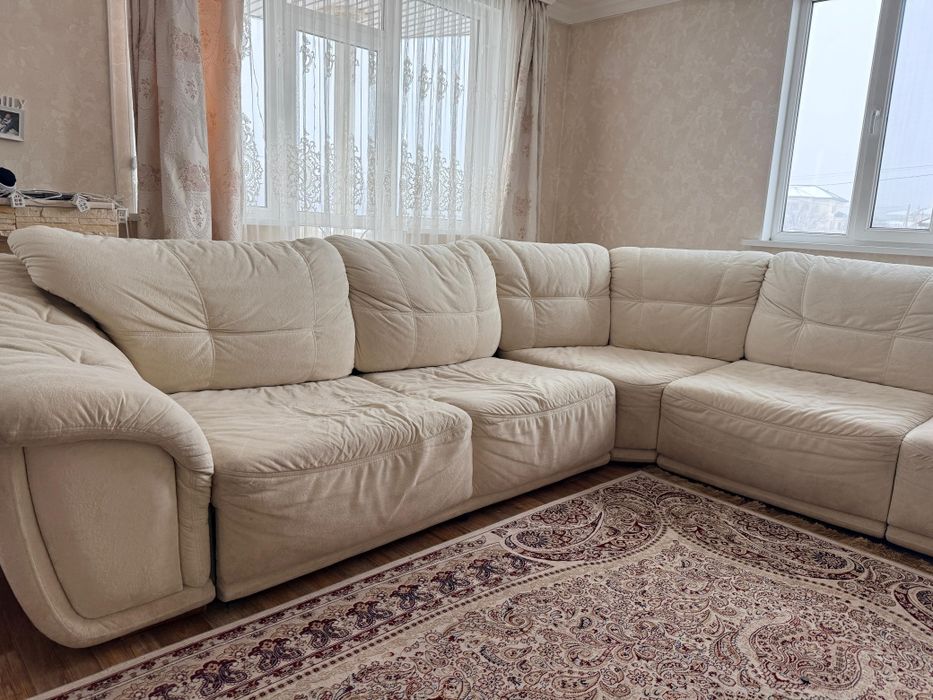 Диван угловой 330*210