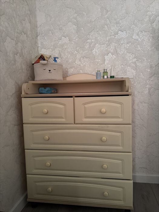 Продам десткий комод