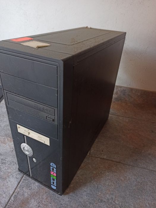 Monitor, imprimanta, unitate